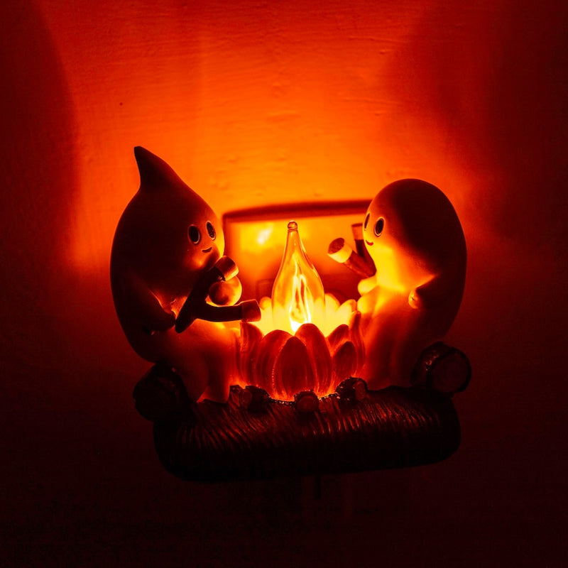 Campfire Ghost Flickering Nightlight 🔥👻